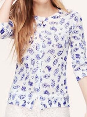 Loft Ann Taylor blue white paisley button down cardigan sweater size XS petite